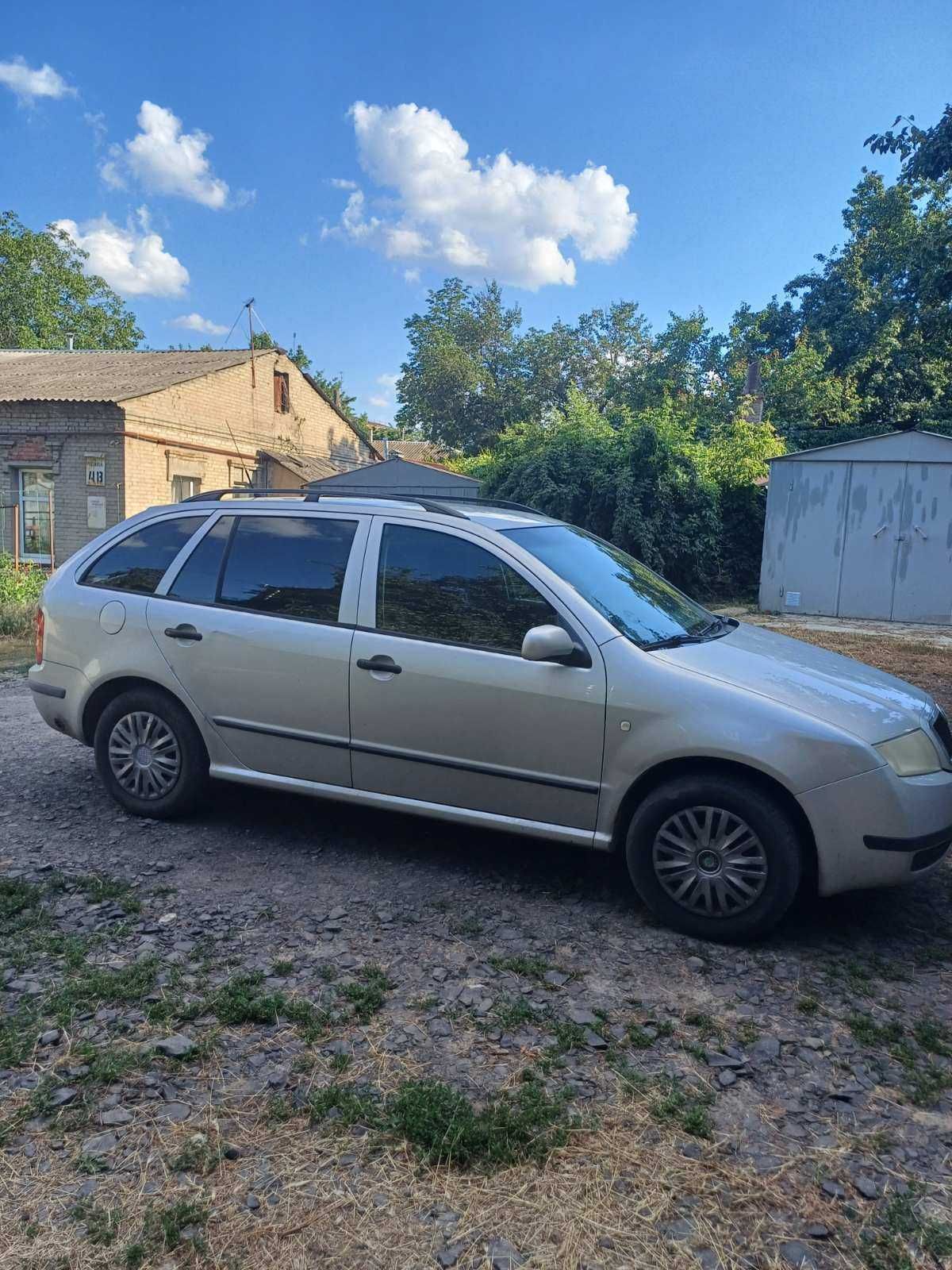 Автомобіль Skoda Fabia 2003