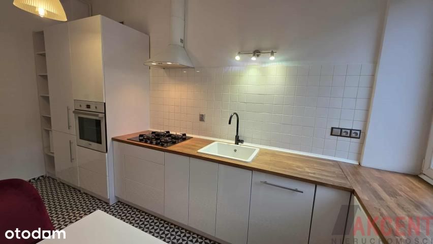 Mieszkanie jednopokojowe tuż przy Pl.Zbawiciela