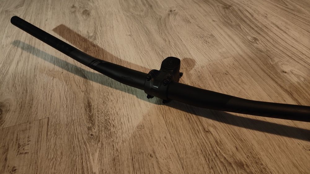 Kierownica Syncros Hixon 2.0  780mm