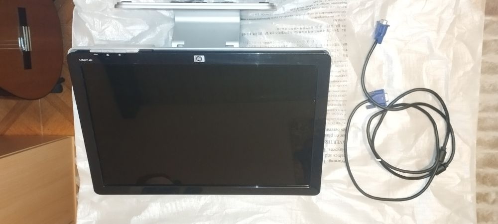 Monitor HP W1907v