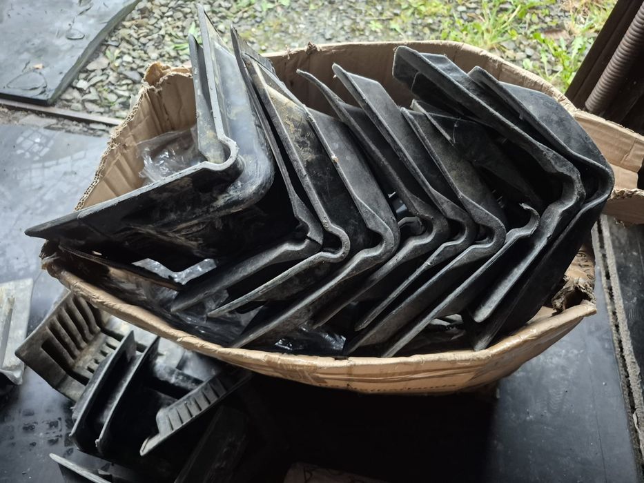 Pasy transportowe,łańcuchy,klucze,przewody