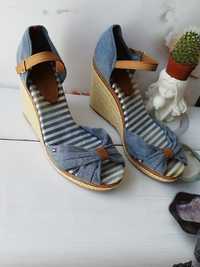 Tommy Hilfiger  sandaly Rozm.41(40)