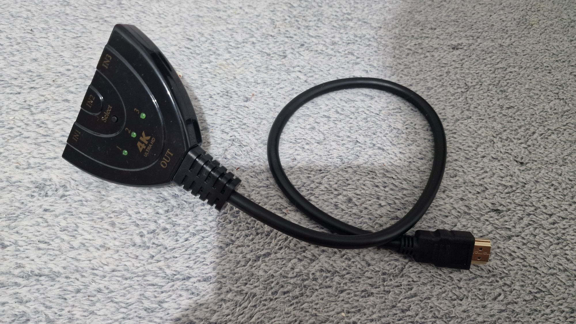 Rozdzielacz 3 w 1 HDMI 50 cm