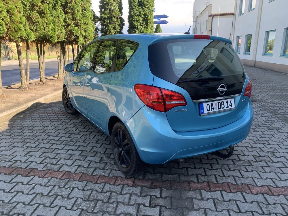 Opel Meriva B 1.7 110km cosmo czujniki parkowania alu hak nowe tarcze