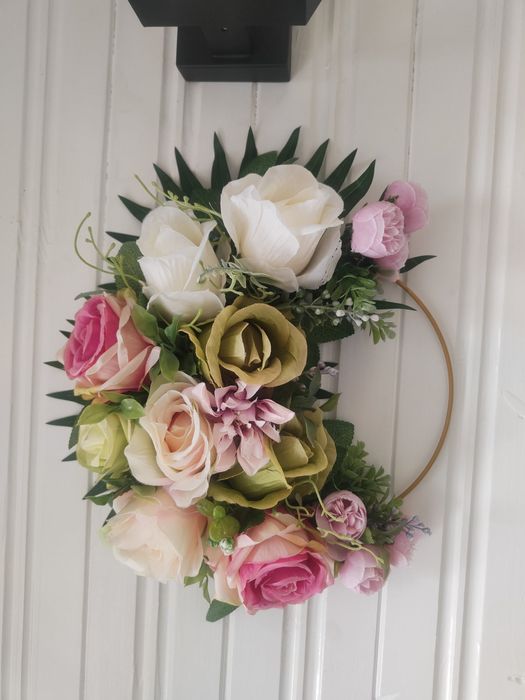 Dekoracja wianek na zawieszenie stroik