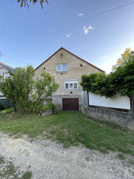 Продам будинок в Берегові