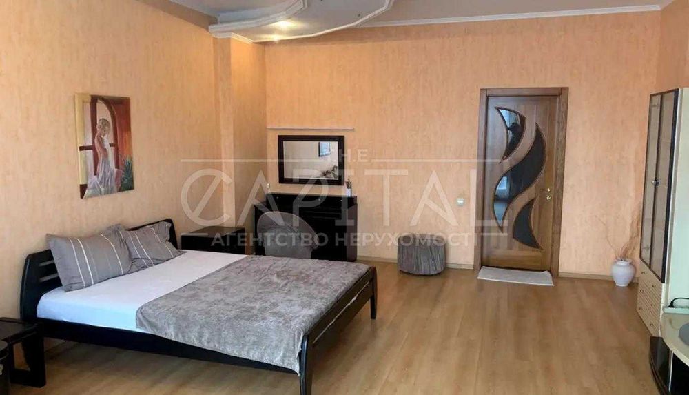 Здається  4х кімнатна квартира НСК Олімпійський