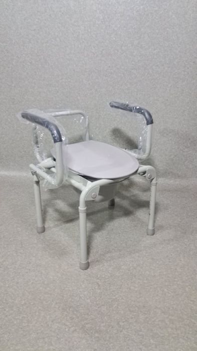 Новий стілець-туалет санітарний стілець стул крісло кресло-туалет