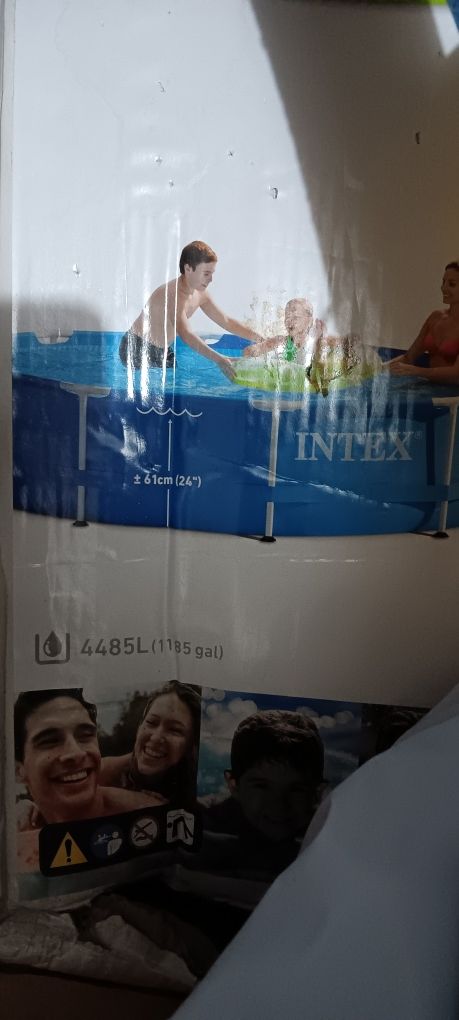 Piscina INTEX 3.1M