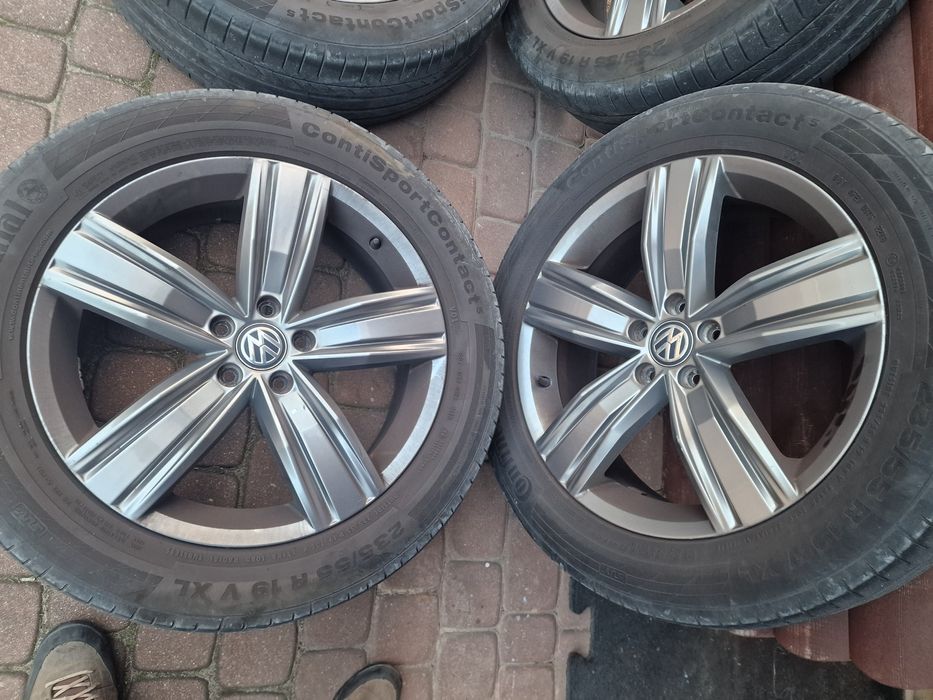Koła felgi 19 cali tiguan et43 235/ 55 r19