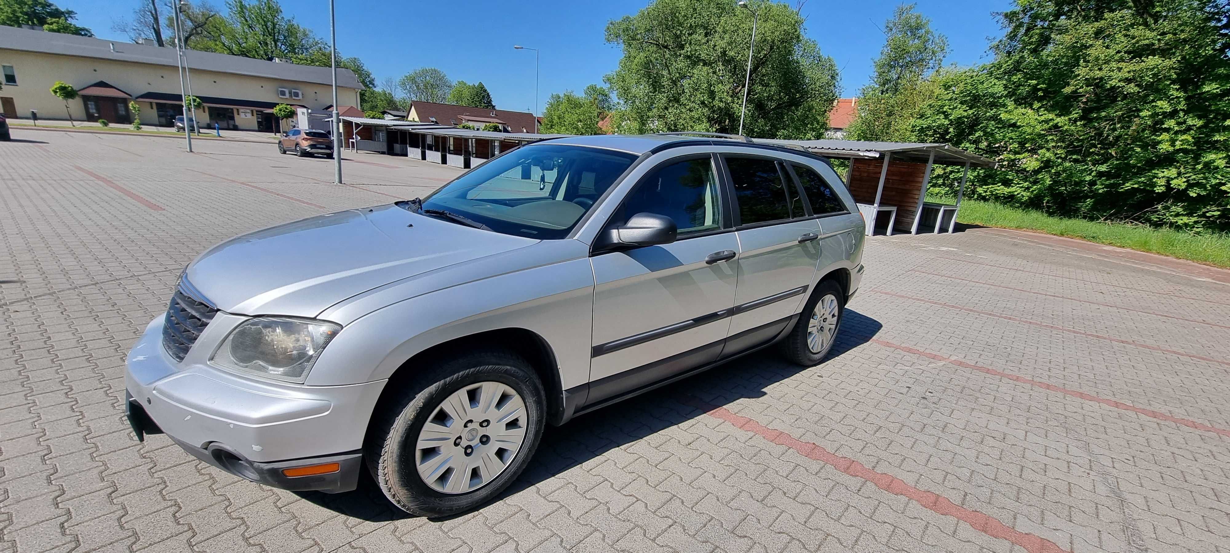 Chrysler Pacifica  3,8 Duże kombi