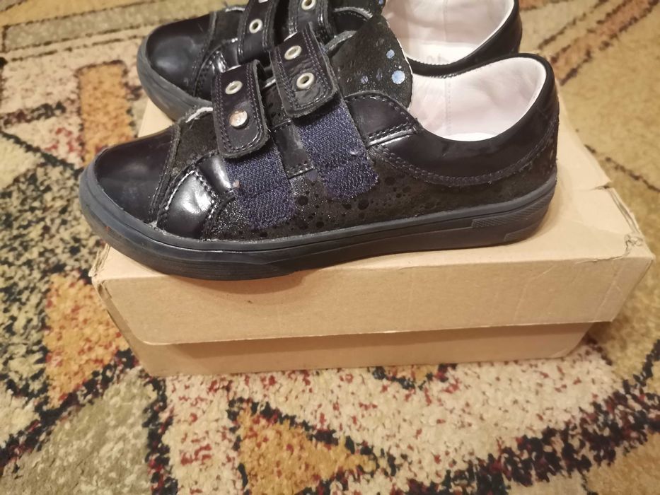 Buty dziewczęce 32 Bartek