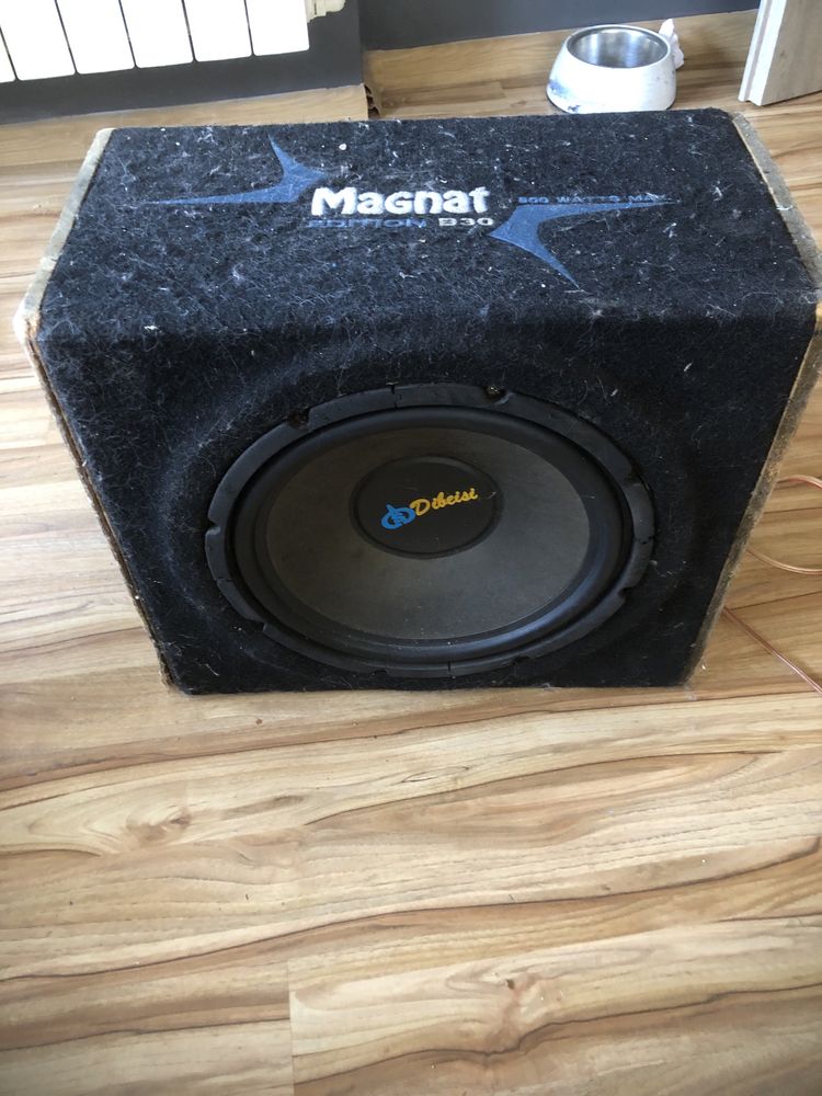 Subwoofer ze wzmacniaczem , car audio, tuba do auta