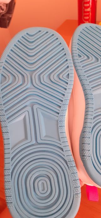 Sapatilhas stitch 32
