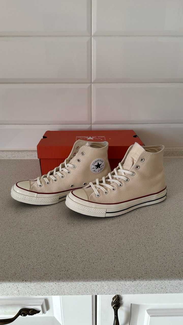 Converse CHUCK 70 HI молочні. Розмір 42 (довжина стопи 27 см)