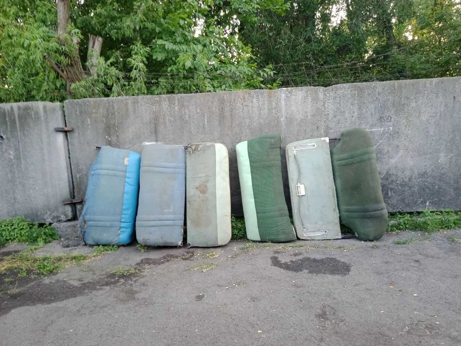 Сидения салона ГАЗ 21 в родной обивке на 1 и 2 серию