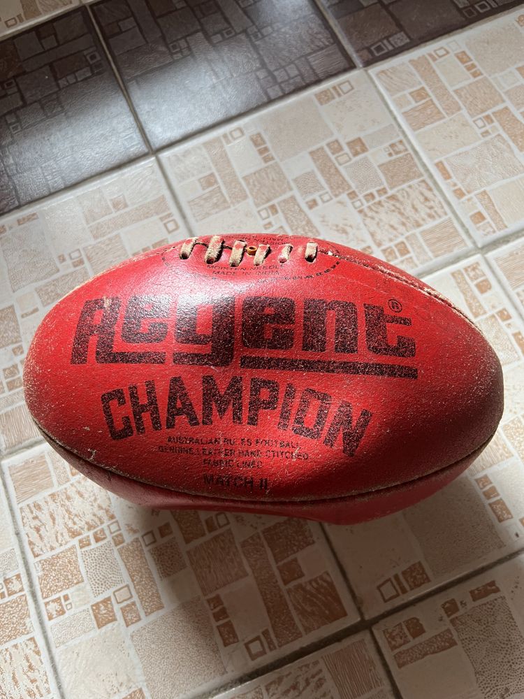 Оригинальный мяч для регби/американского футбола