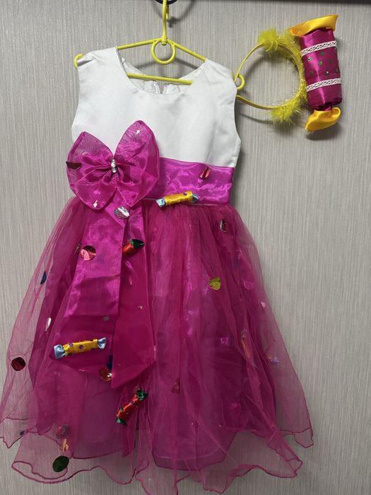 Новорічна сукня цукерка