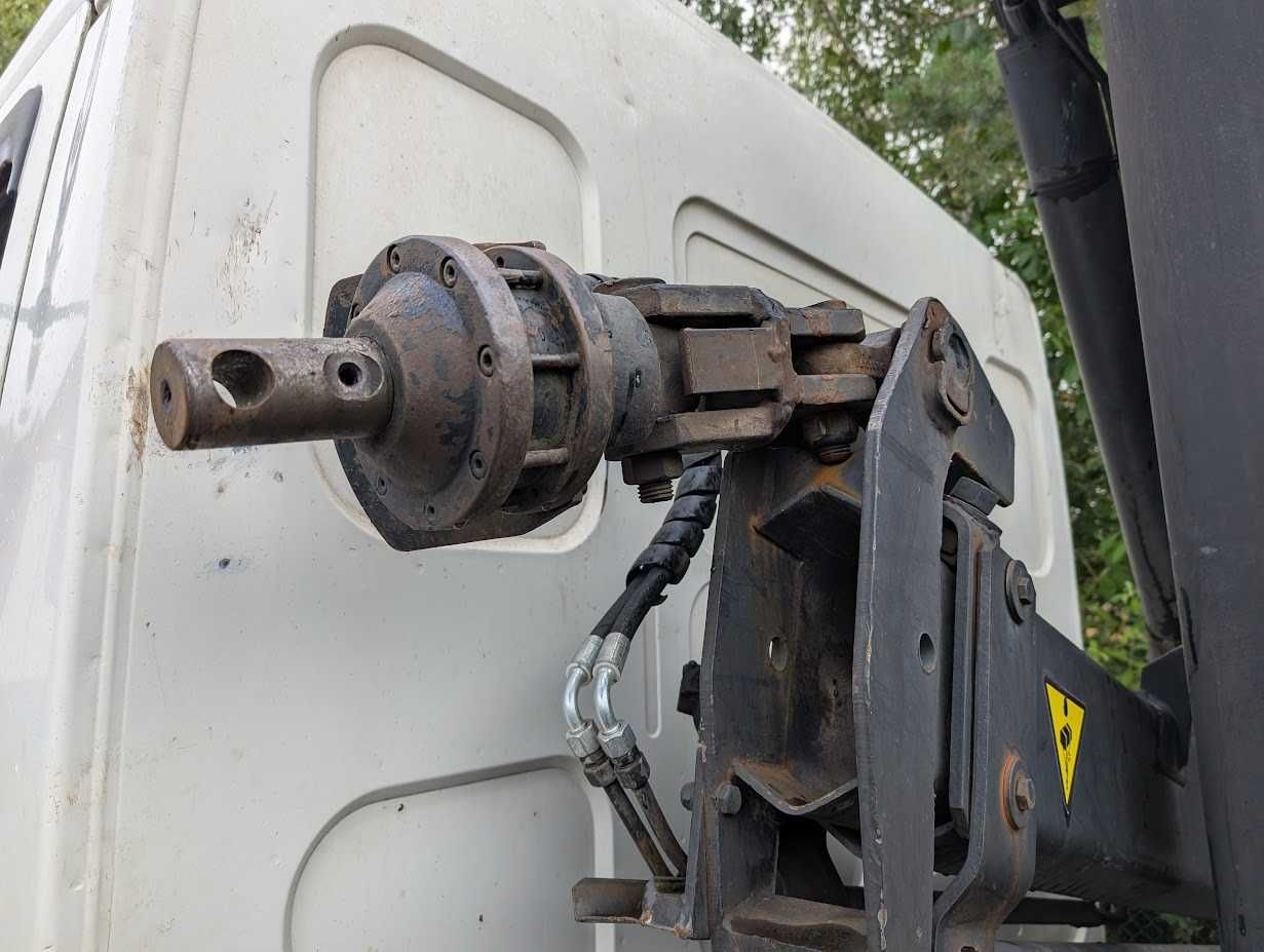Żuraw Hiab 070 HDS (palfinger fassi hmf atlas)