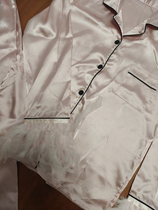 ‼️Нова піжама XS - S (з пір'ям)