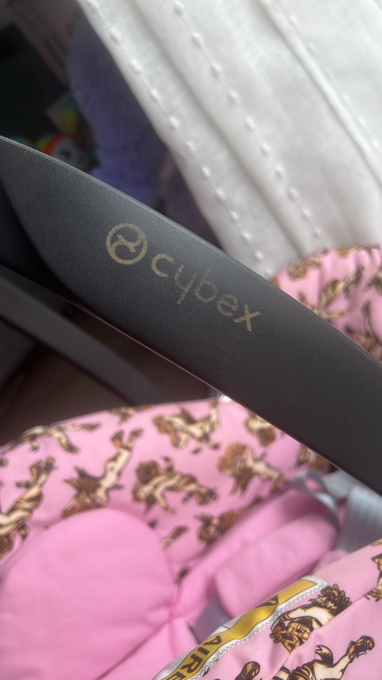 Łupina/ fotelik Cybex z- i size z adapterami