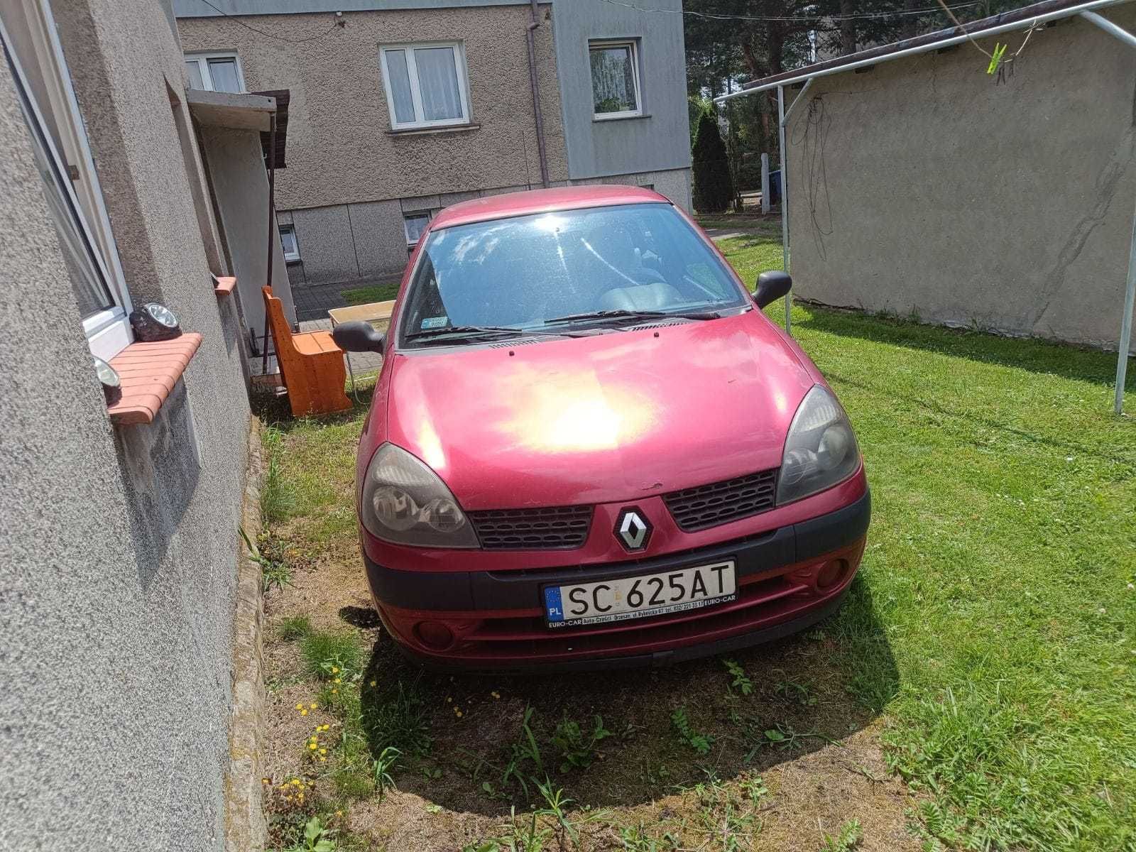 Syndyk sprzeda Renault Clio 2003r.
