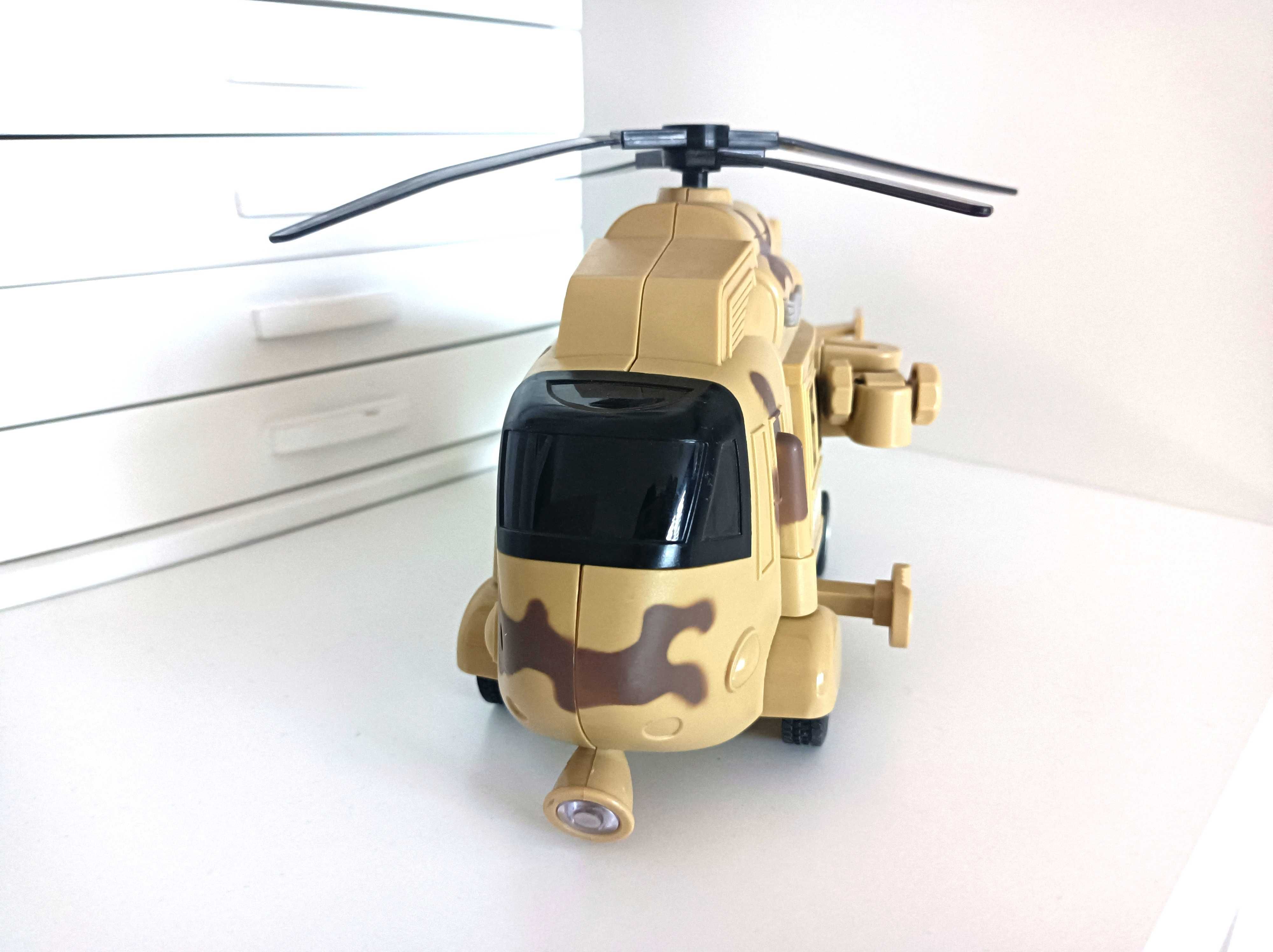 Helikopter Wojskowy ratunkowy duży światło dźwięk