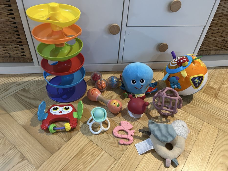 Zestaw zabawe gryzaki grzechotki reer mombella chicco itp