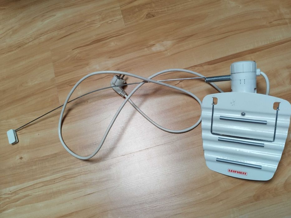 Leifheit uchwyt na kabel żelazka z przedłużką do desek