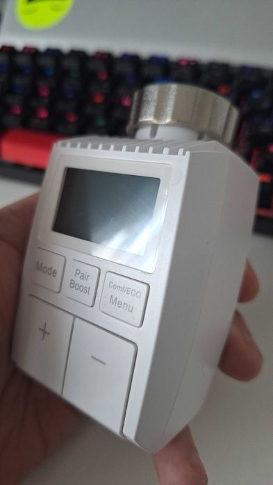 Термоголовка Moes TV01-ZB Zigbee 3.0