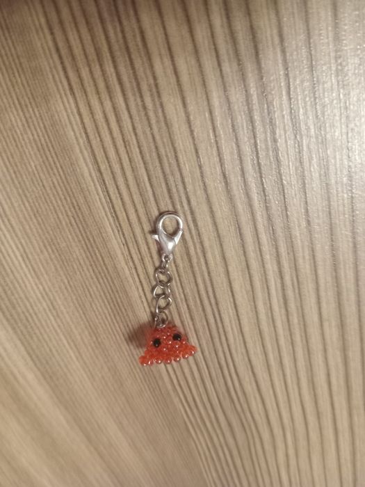 Брелки фигурки из бисера