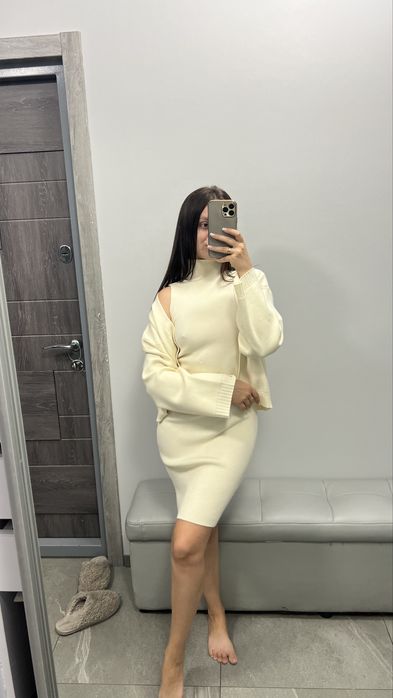 Сукня з кофтинкою ,розмір універсальний