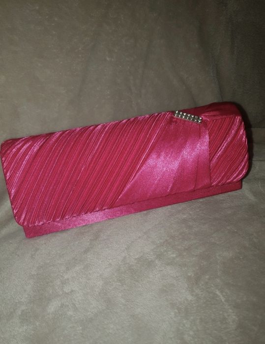 Różowa kopertówka