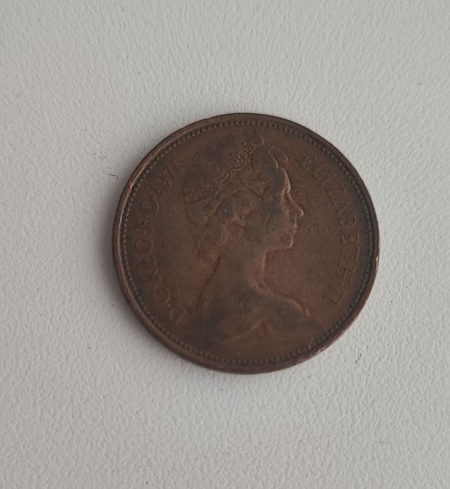 Moneta new Pence Moneta pochodzi z roku 1971 Moneta oryginał Elizabet