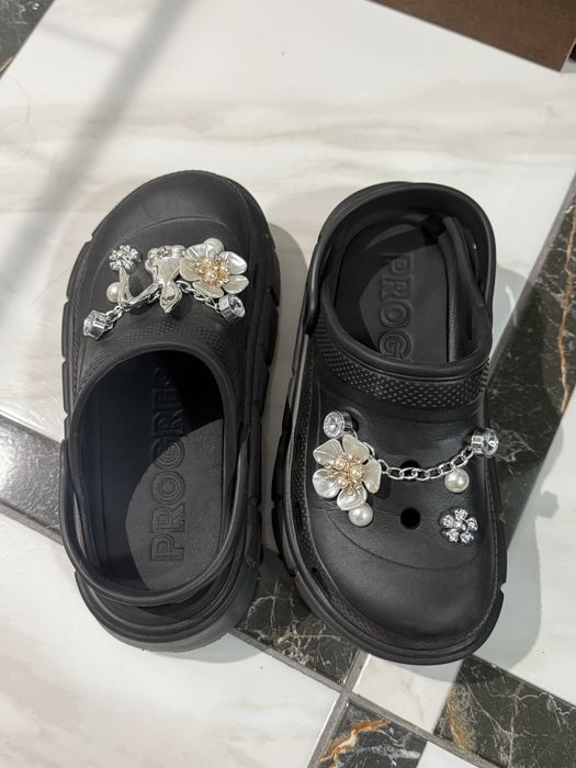 Крокси чорні 38 розмір