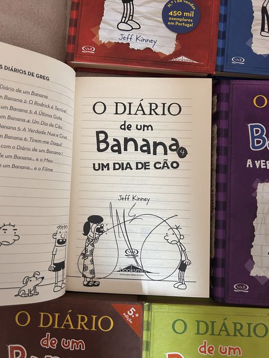 Coleção diário de um banana 1-10 assinana por autor em 2015