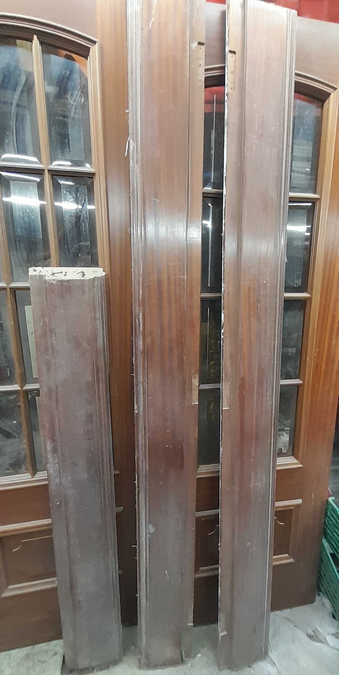 Portas de madeira maciça