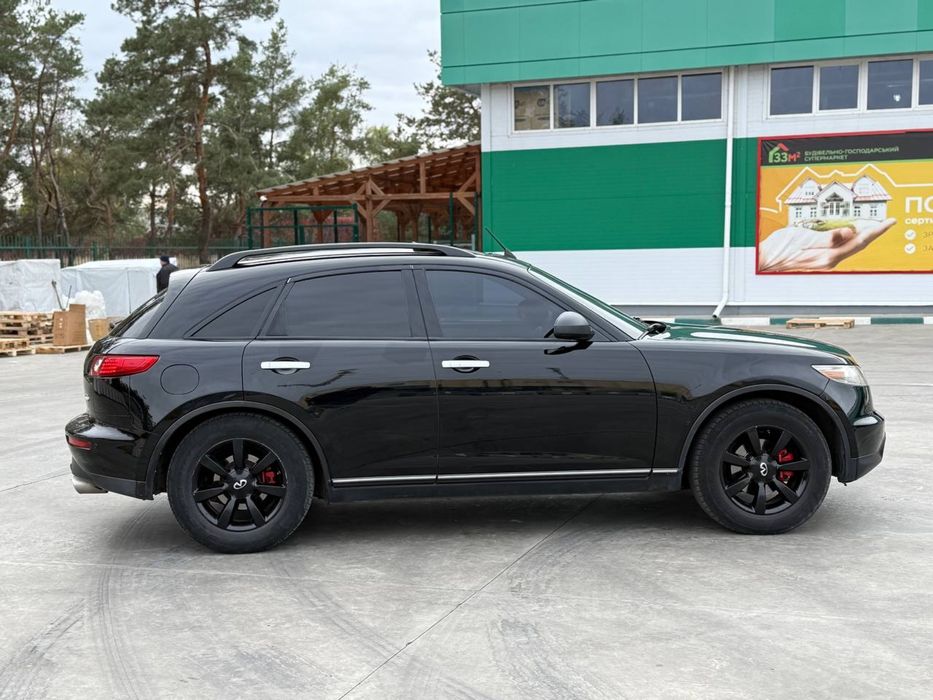Продам Infiniti FX35