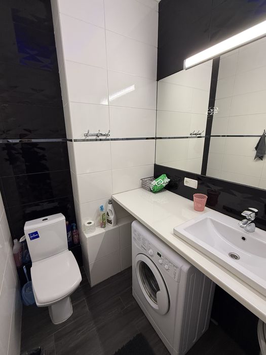 Сдам двухкомнатную квартиру в центре Асташкина Кадорр