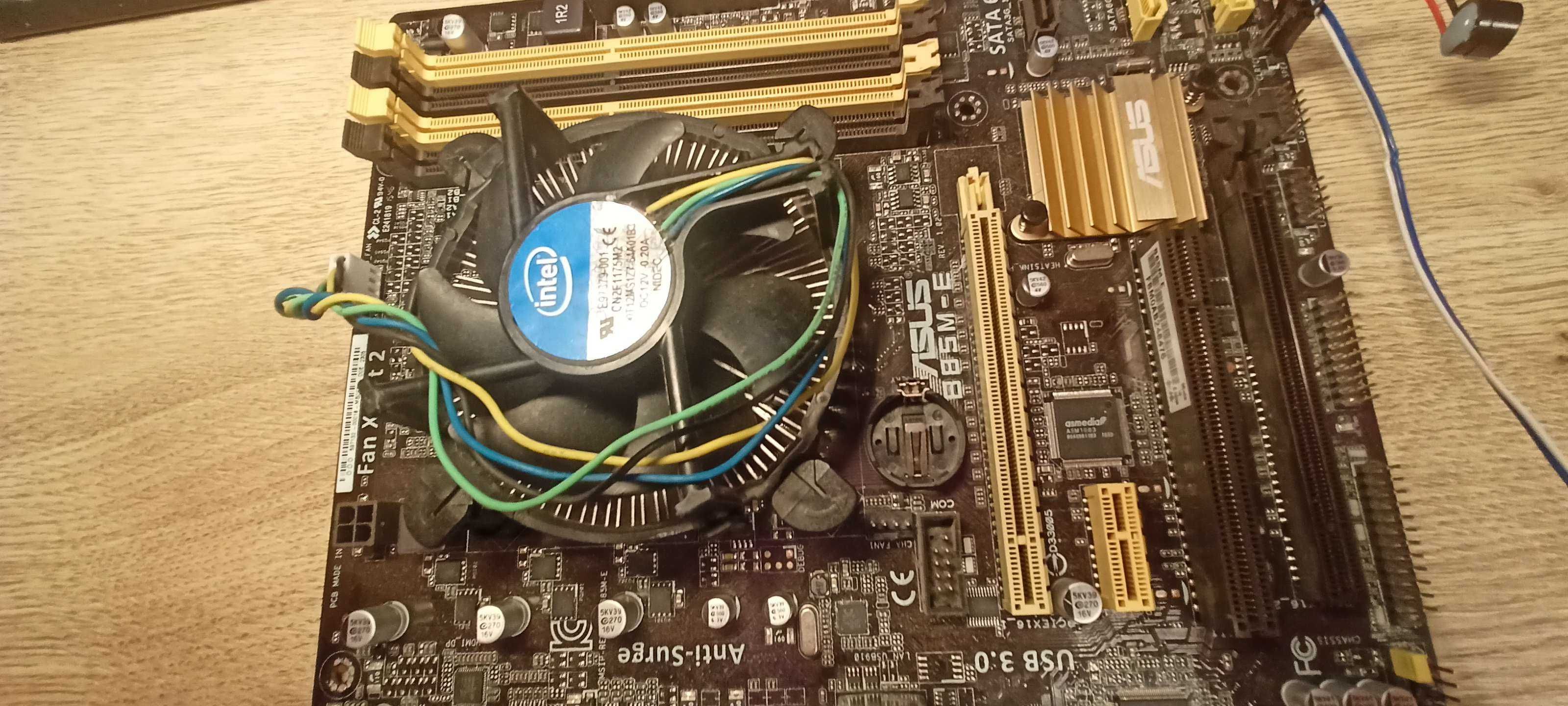 HIT! Zestaw: Płyta główna ASUS B85M-E+ ntel Core i3-4150+chłodzenie