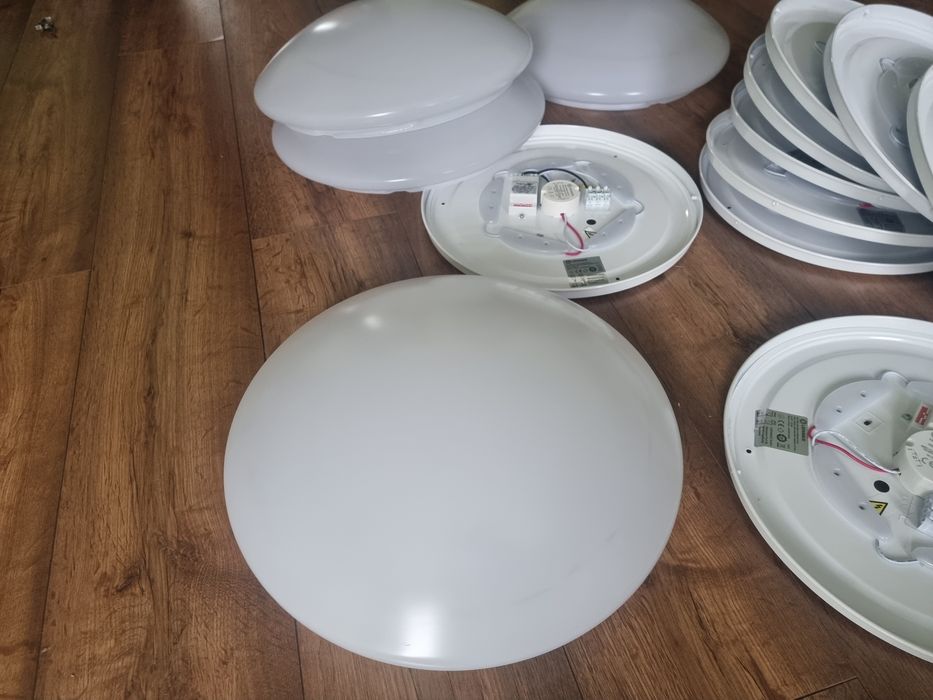 Lampy LED  z czujnikem ruchu
