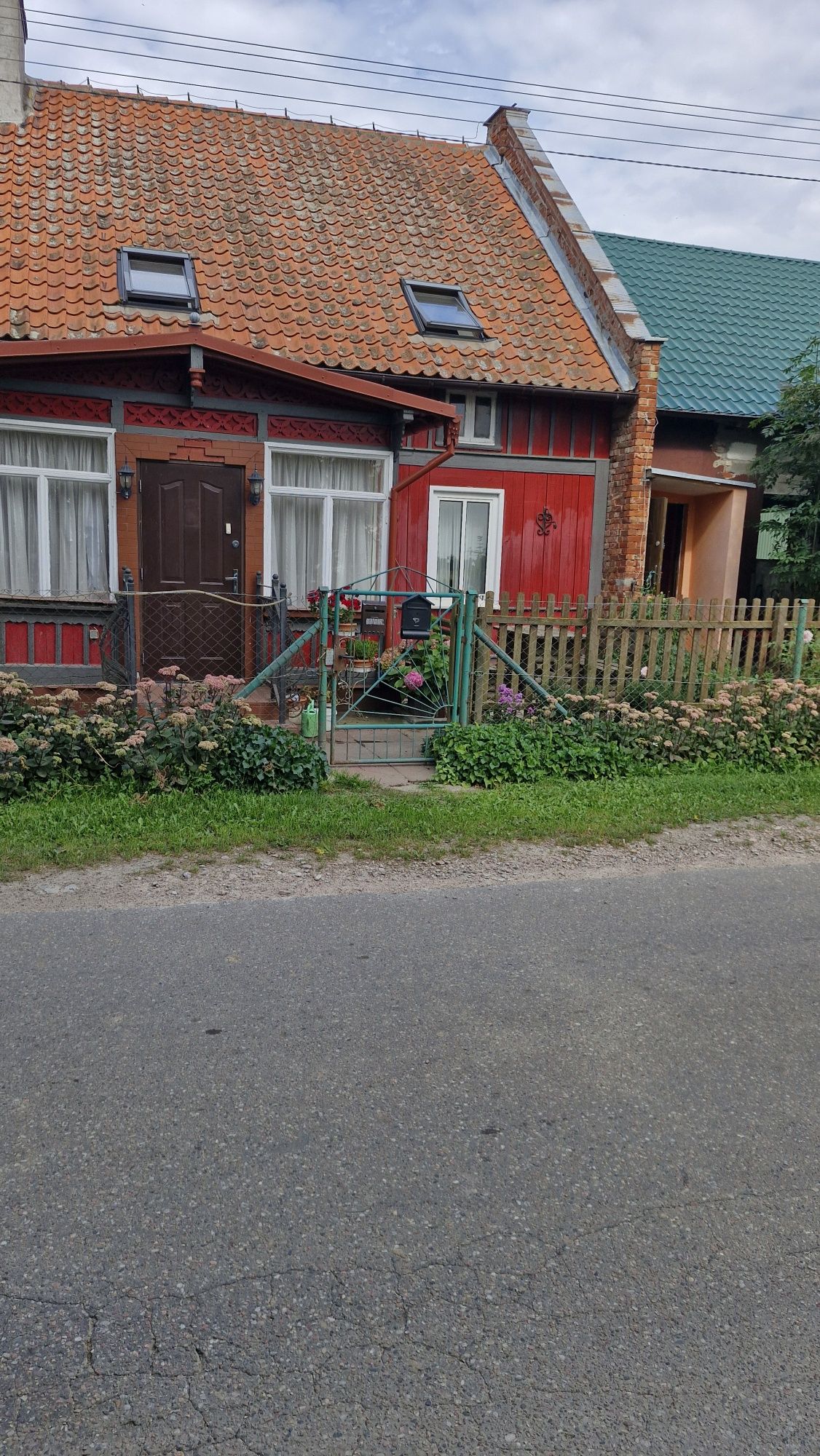 Sprzedam pół domu