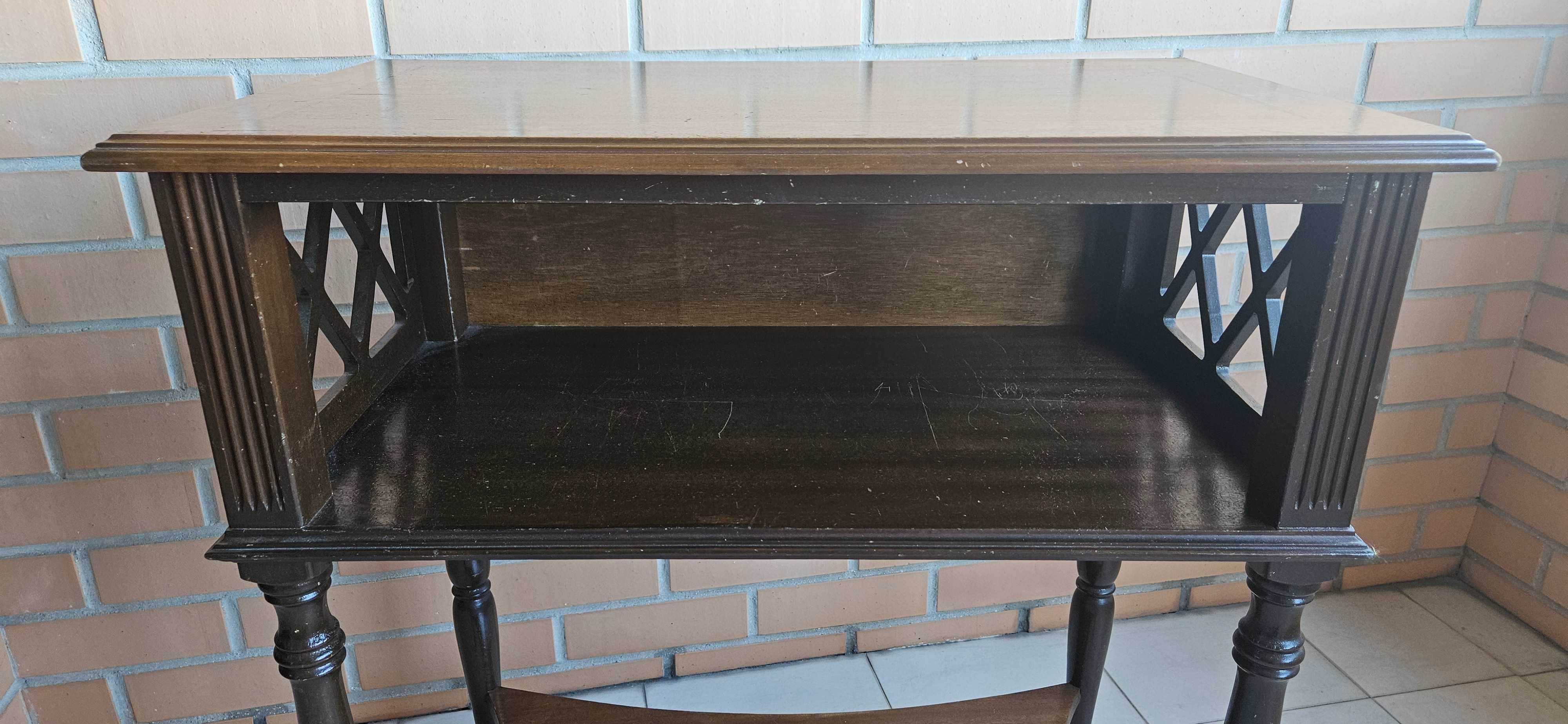 Mesa / bar para sala