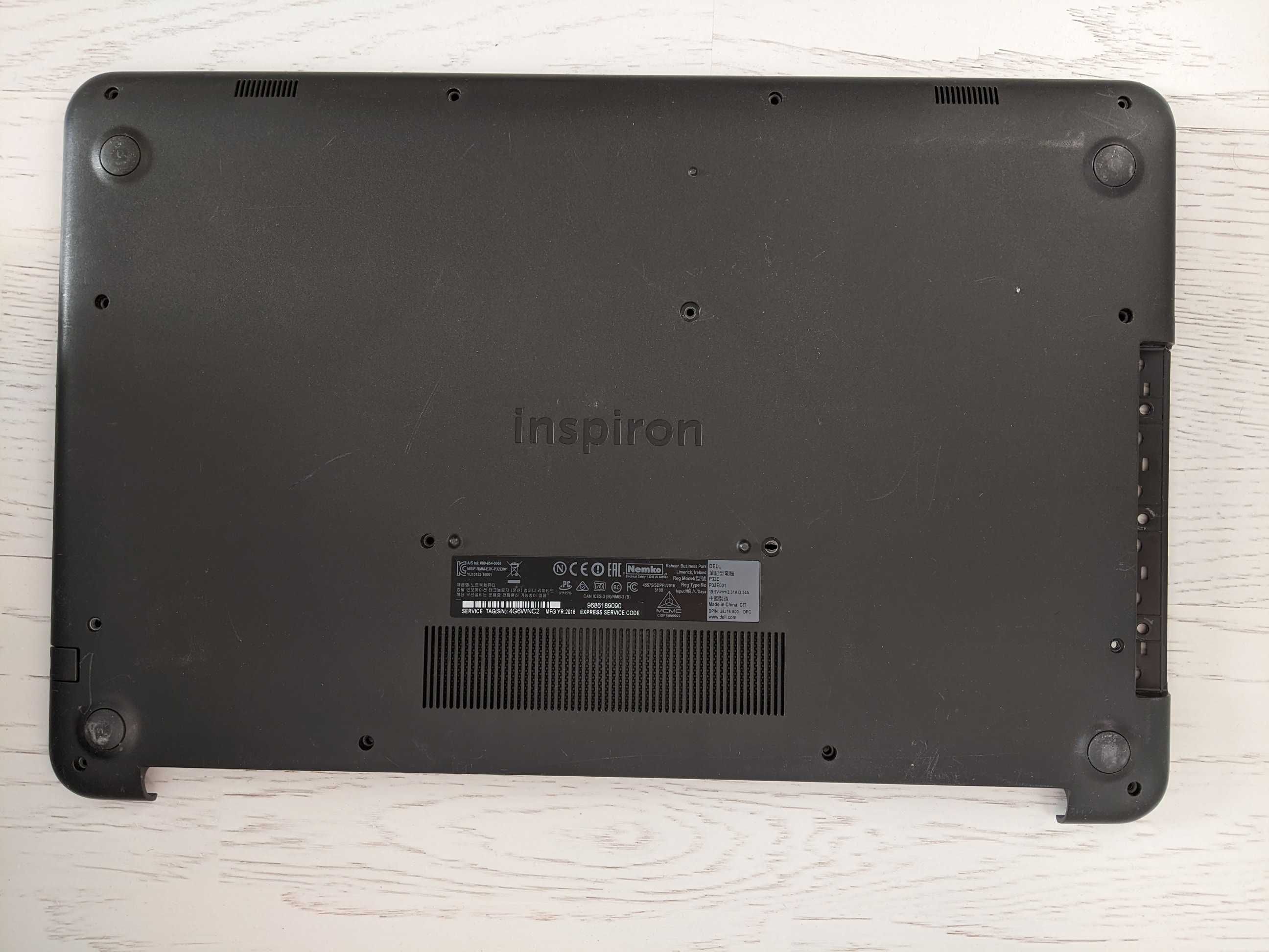 Нижняя часть сервисная крышка поддон Dell Inspiron 5767 5765 02XKN5