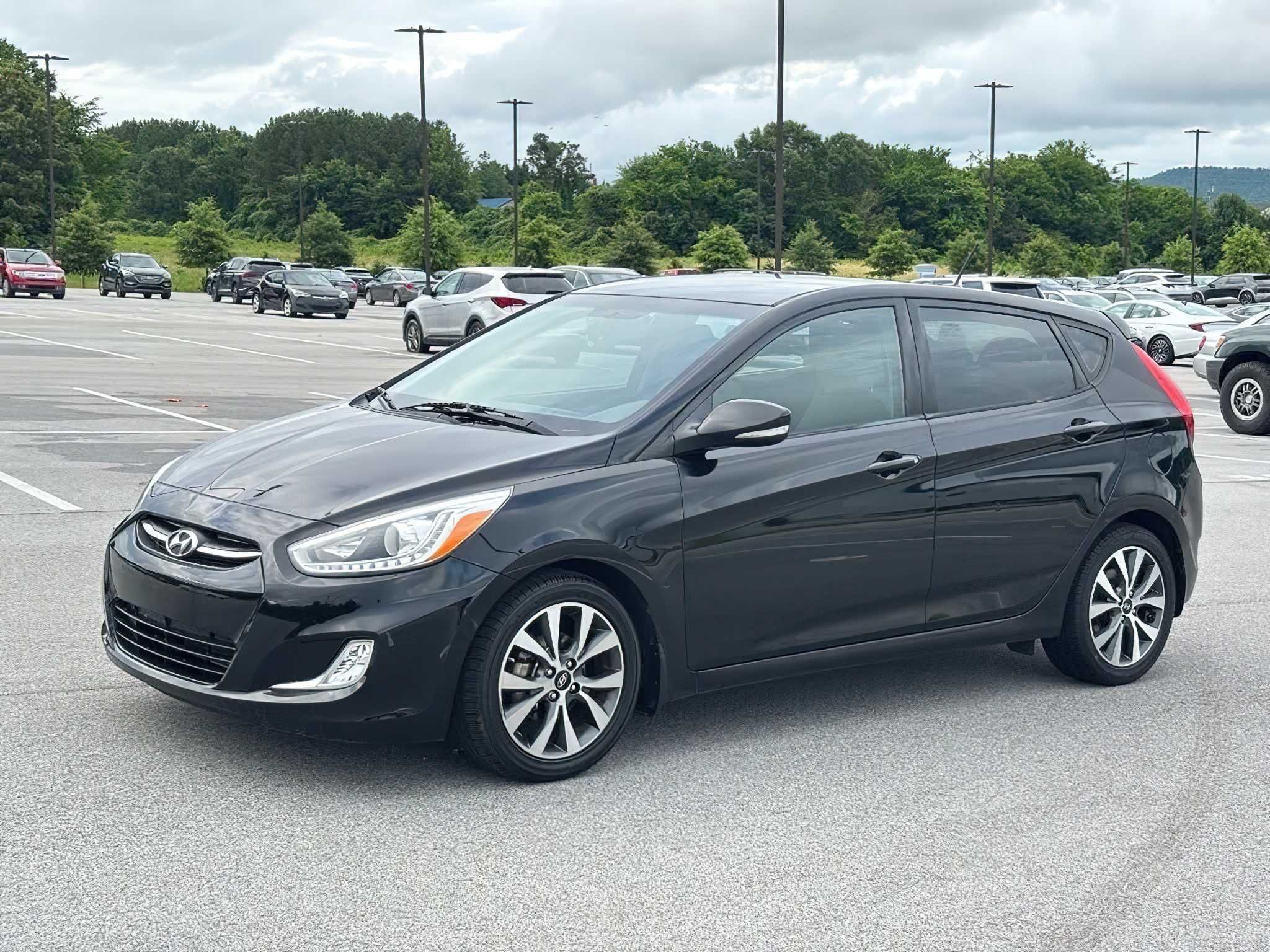 Hyundai Accent 2015