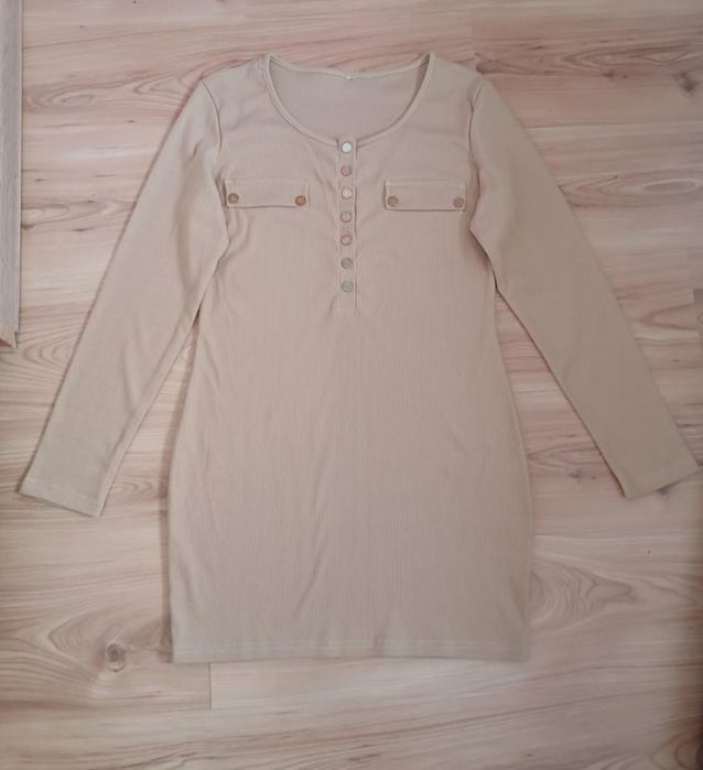 Плаття в рубчик, м-л.