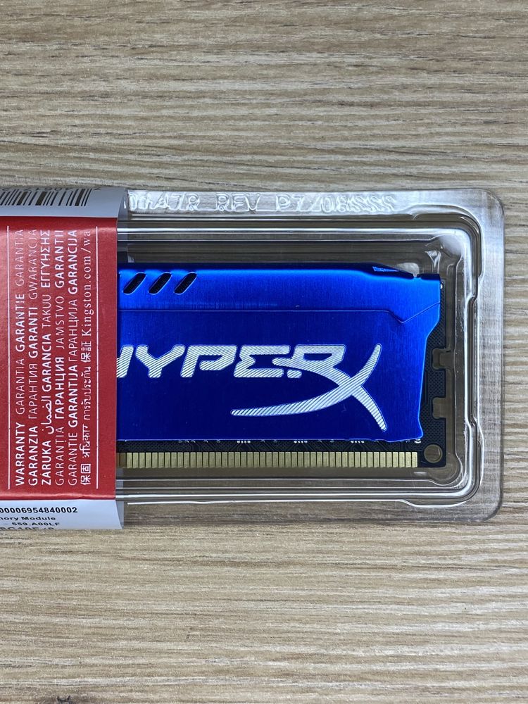 DDR3 1866 8gb HyperX Оперативная память