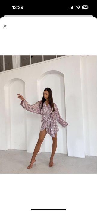 Жіноча сукня розмір М-Л нова