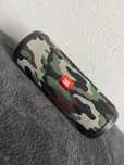 sprzedam glosnik jbl flip4