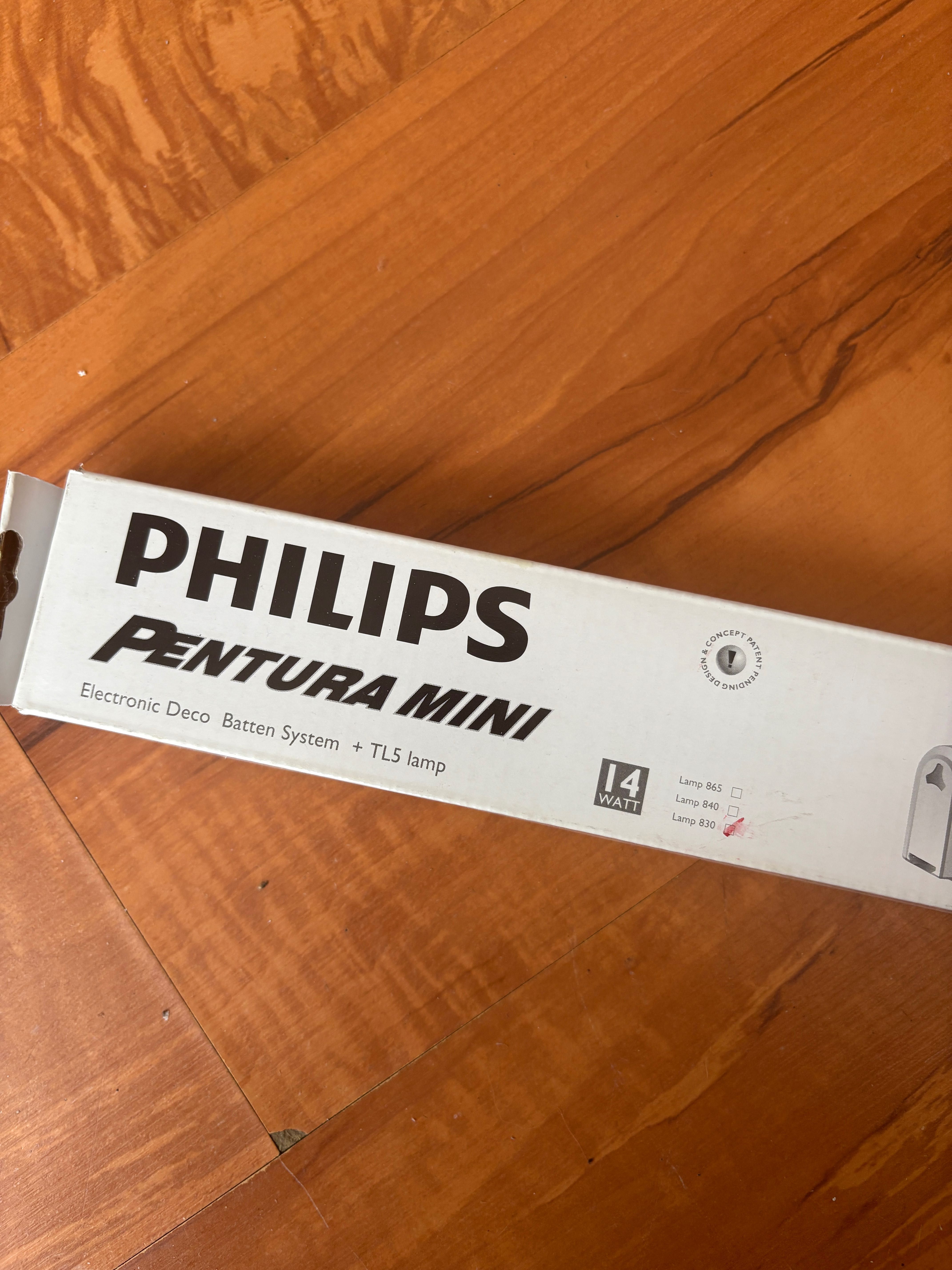 Lampka PHILIPS pentura mini